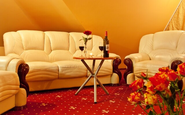 Saint George Hotel & Medical Spa