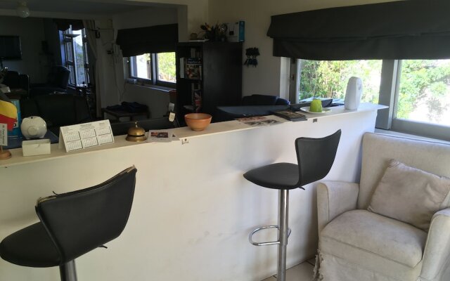 B&B Ons Stee