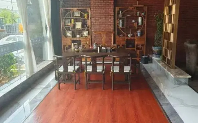 Yilongwan Leisure Club