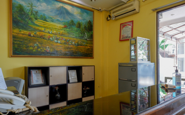 Puspa Indah Guesthouse RedPartner