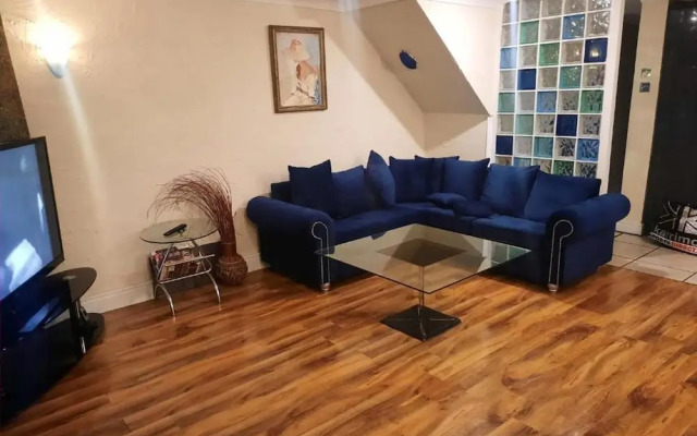 Beautiful 3-bed House in London