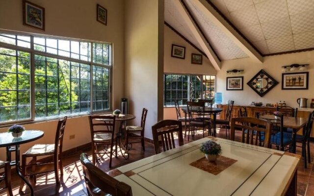Casa Alegria Bed & Breakfast