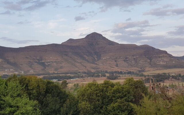 Clarens Butterfly Villa