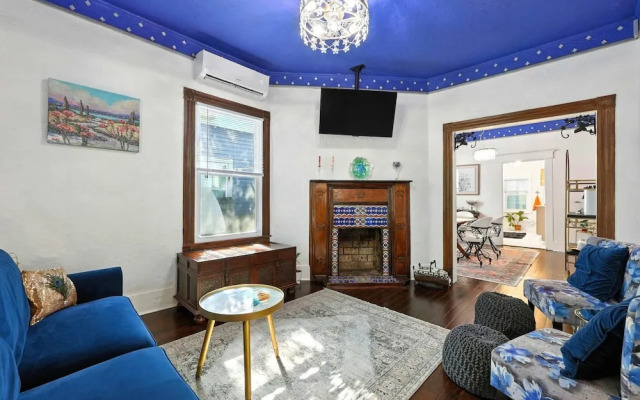 Periwinkle Perch - Home for 4