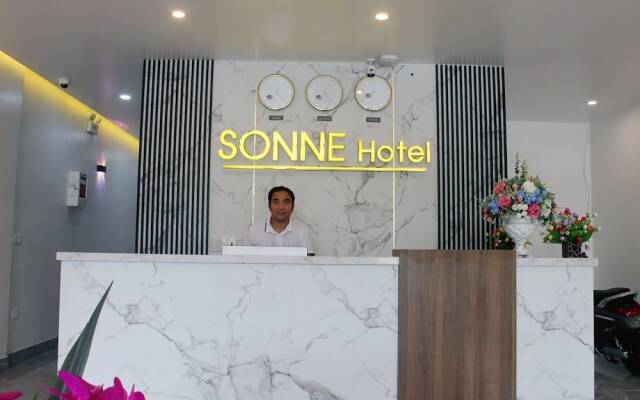 Sonne Hotel