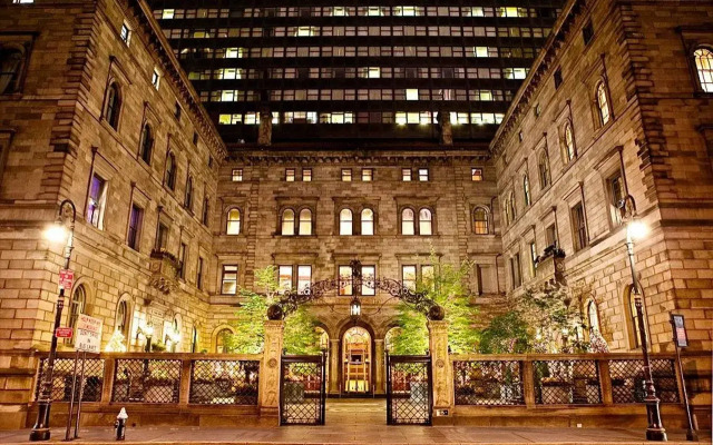 The Towers at Lotte New York Palace