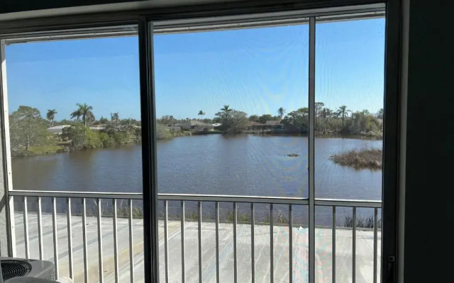 Marco Island Lakeside Inn
