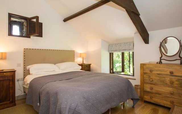 Attractive Holiday Home in Tavistock With Garden