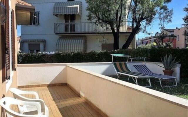 Garden Sunbeach