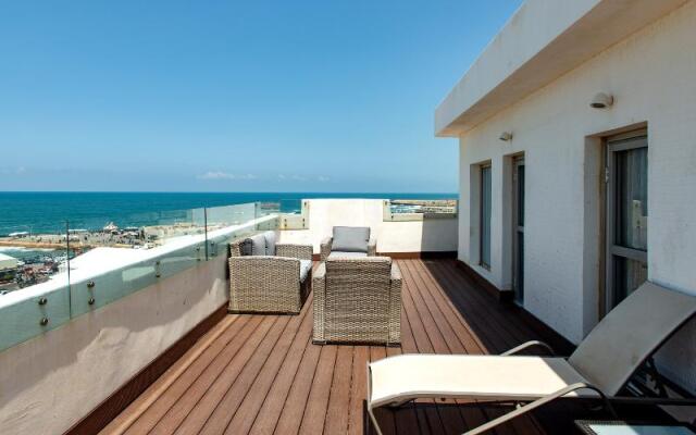 Play Seaport Suite Hotel Tlv