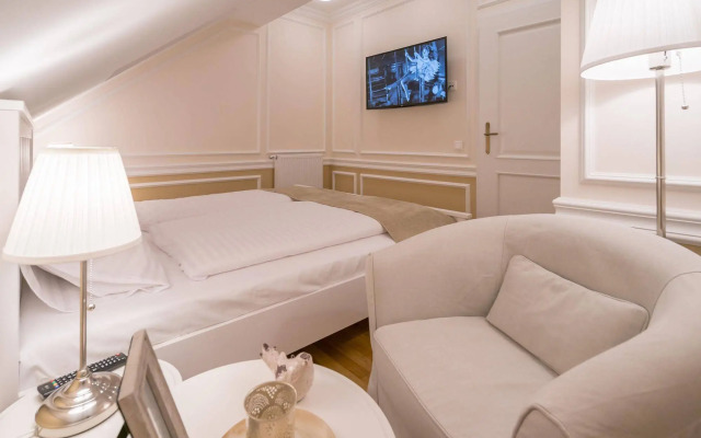 Revelton Suites Karlovy Vary