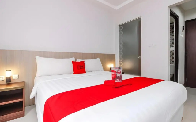 RedDoorz Plus @ TB Simatupang