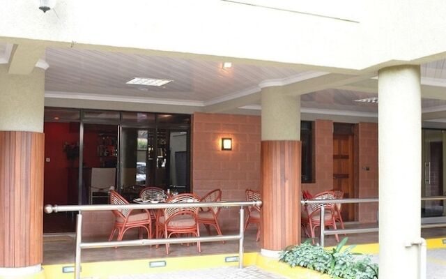 Fahari Palace Serviced Apartments