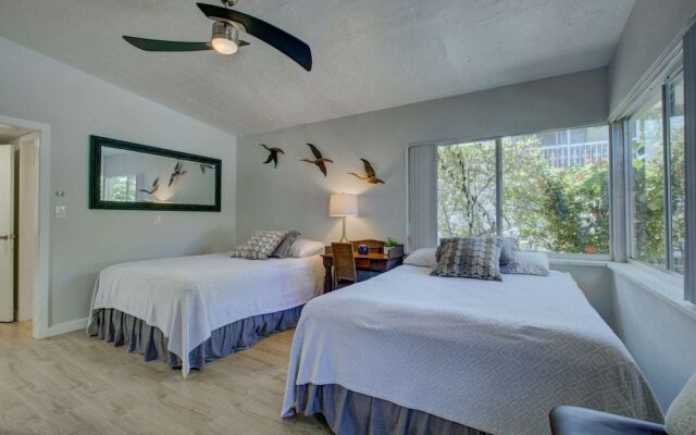 Pelican Gardens Villa 23