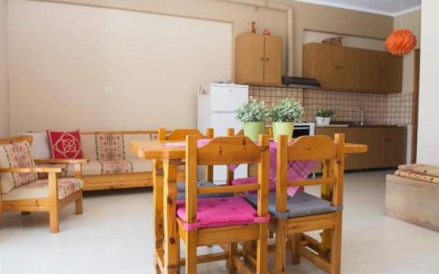 Mastiha Emporios Apartments