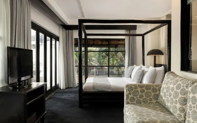 Shanti Estate Seminyak by Nakula