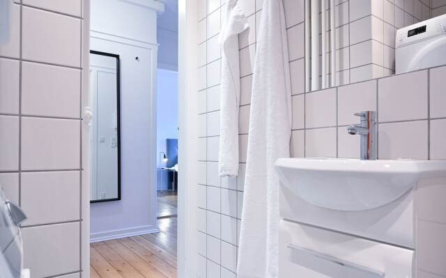 Newly-renovated 2-bedroom Apartment in Charlottenlund