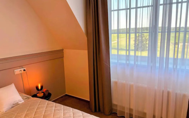 Apartments by Prague City Golf