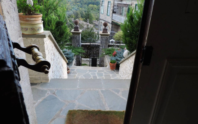 Kipoi Aggelon Boutique Hotel