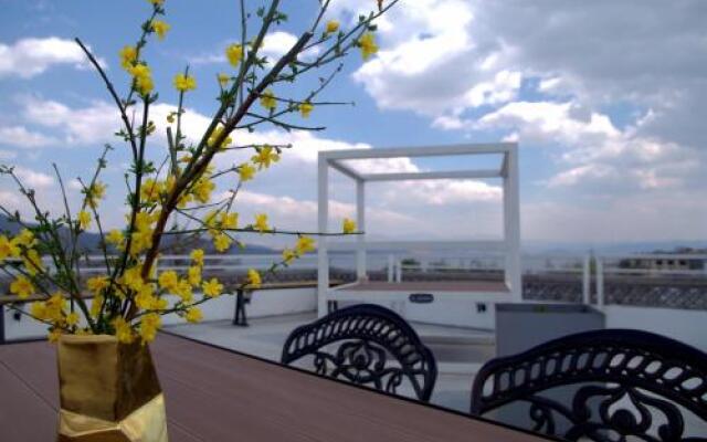 Dali Easylife Theme Inn
