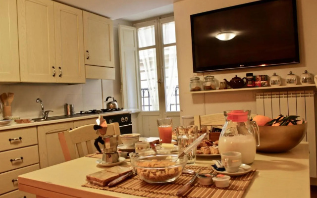 VUCCIRIA 57 nel cuore pulsante della movida !