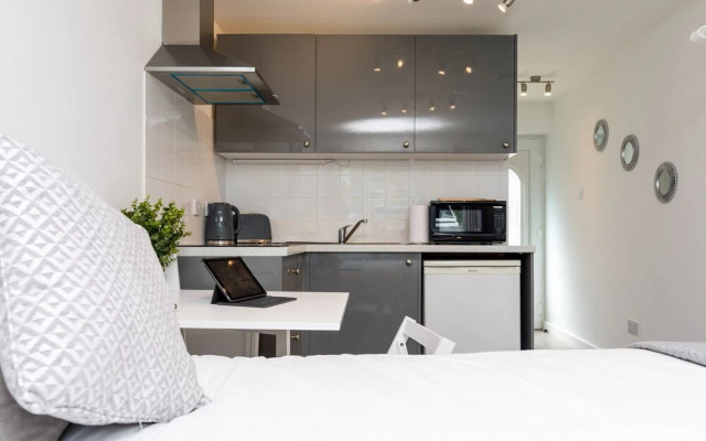 Findon Suite