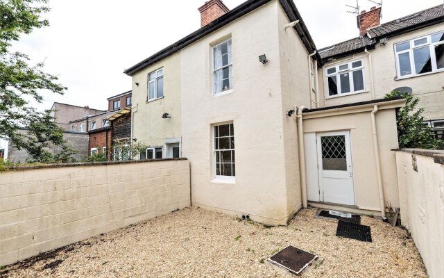 Your Apartment Kellaway Avenue