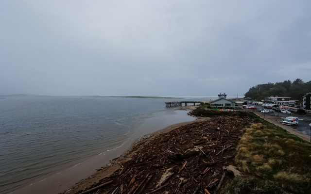 Siletz Bay Beachfront Hotel by OYO Lincoln City
