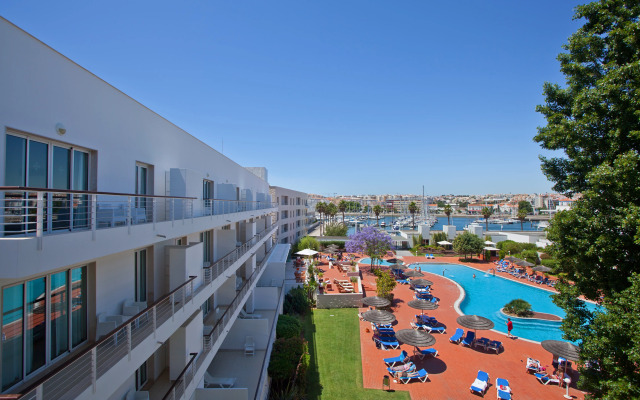 Marina Club Ii
