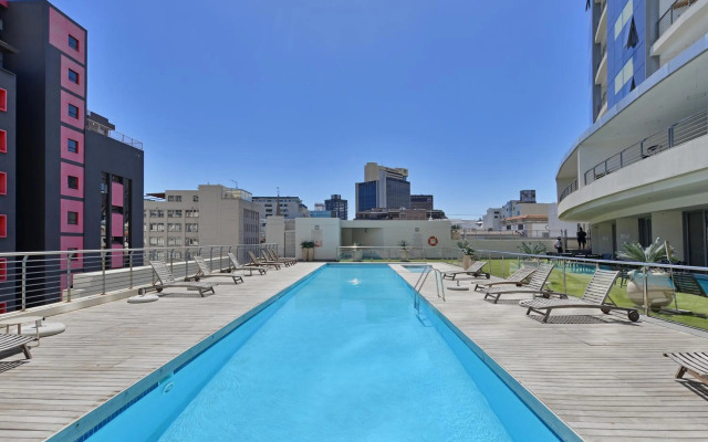 405 on Mandela Rhodes