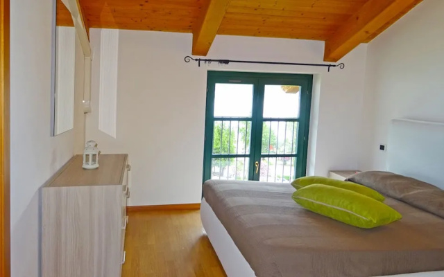 Holideal Campione Bed & Surf