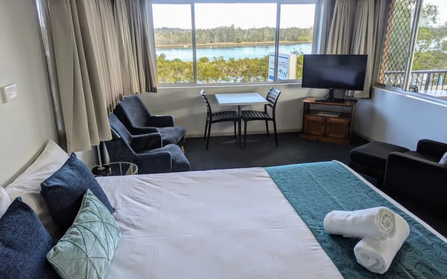 Haven Waters Motel & Apartments