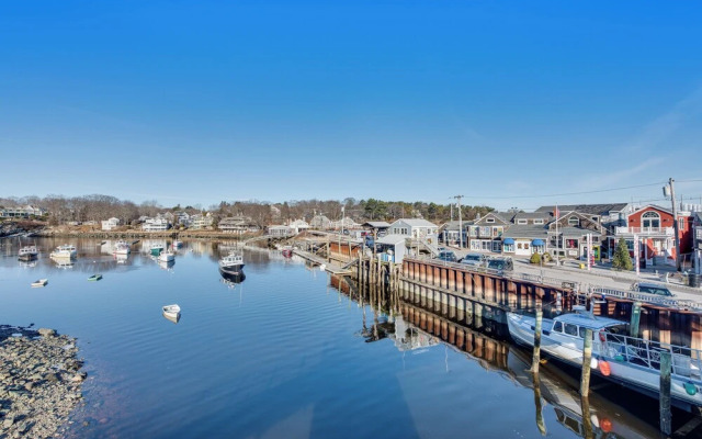 Tranquil Ogunquit Condo: Walk to Beach & Marina!