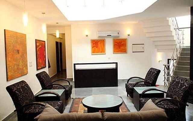 FabHotel Anutham Saket