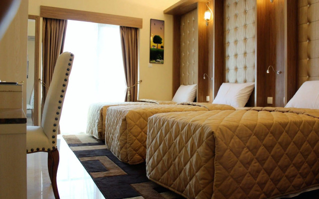 Naif View Hotel