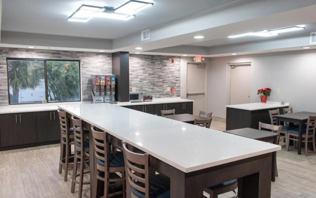 Admiral's Inn on Tybee Island