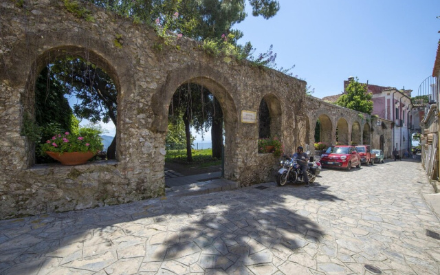 Le Suites Della Principessa- Apartment in the Heart of Ravello