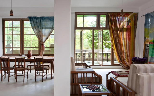 The Kandy Samadhi Centre