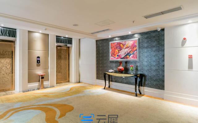 The Brocade Hotel