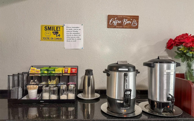 Quality Inn Rochester Airport