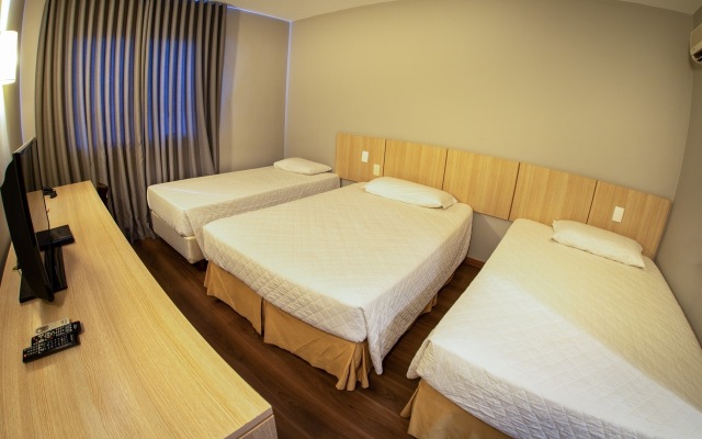 Hotel Campo Largo Express