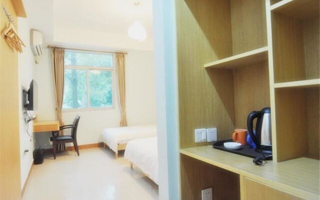 Nest House Hotel