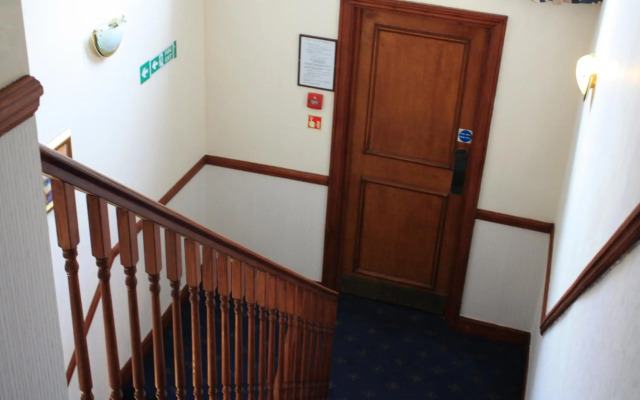 Regency Hotel Westend