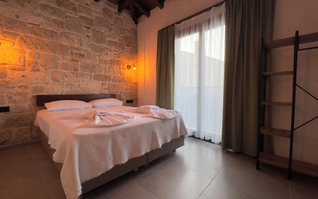 Mira House Alaçatı