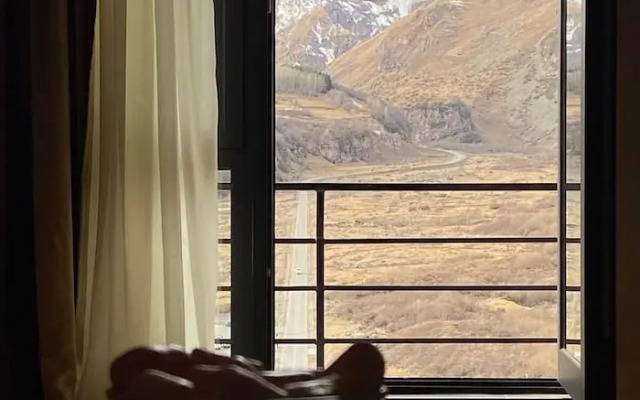 Hotel Axien Kazbegi