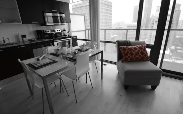 Toronto Escape - The Ruby Pink Suite