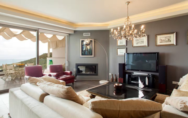 Seaview Villa