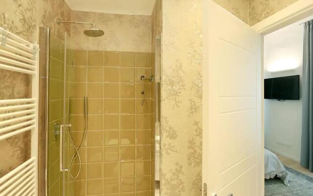 Opera 19 Luxury Apartment