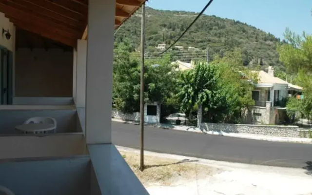 Chalikias Rooms