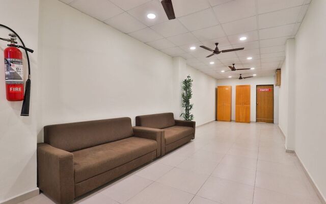 OYO 16675 Hotel Shri Krishna Inn